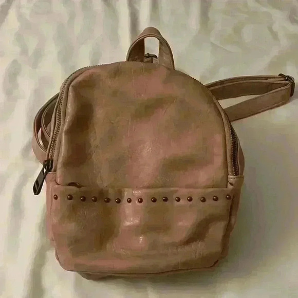 Madden Girl Mini Backpack - Picture 1 of 3